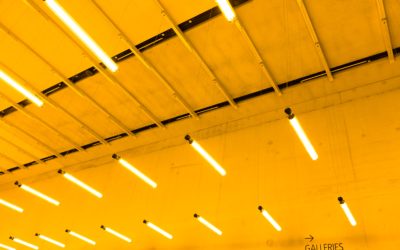 Aerospace Cleanroom Design Tips: Finding the Right Lighting