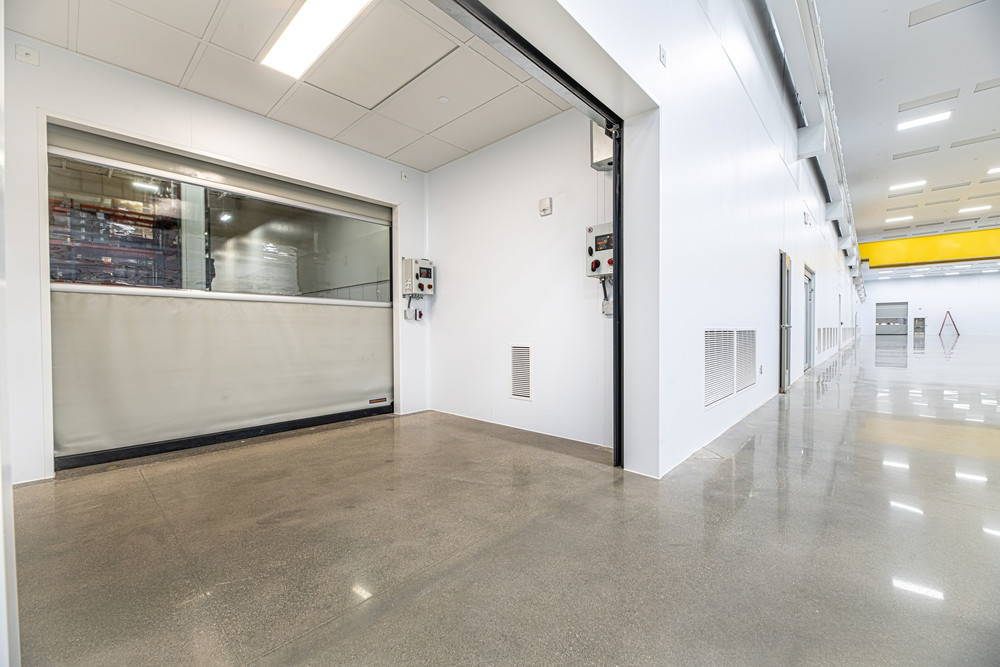 cleanroom airlock